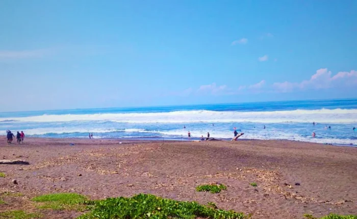 shuttle from antigua to el paredon beach guatemala