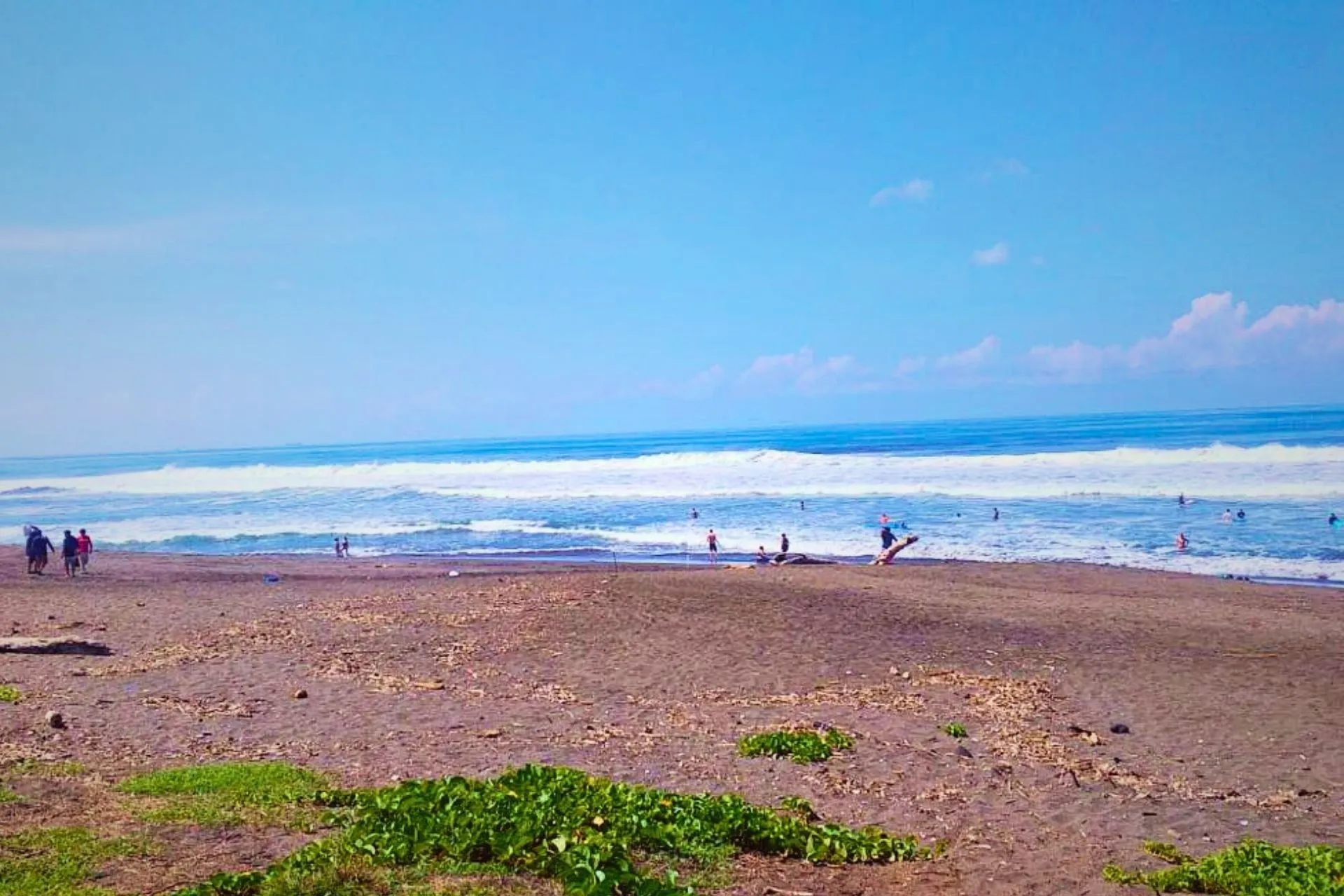 shuttle from antigua to el paredon beach guatemala