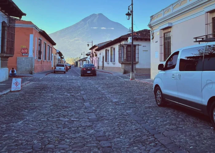 shuttle from guatemala airport to antigua guatemala